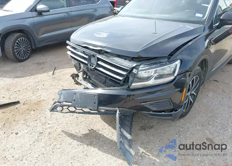 2021 Volkswagen Tiguan 2.0T Se/2.0T Se R-Line Black/2.0T Sel из США, поврежденный, VIN 3VV3B7AX7MM043668